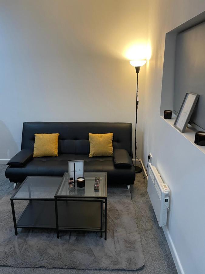 Apartment In Bham City Centre Free Parking Sleeps 3 برمنغهام المظهر الخارجي الصورة