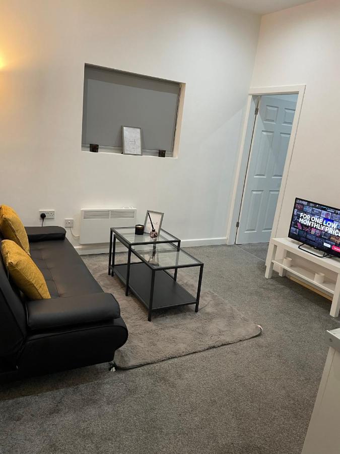 Apartment In Bham City Centre Free Parking Sleeps 3 برمنغهام المظهر الخارجي الصورة